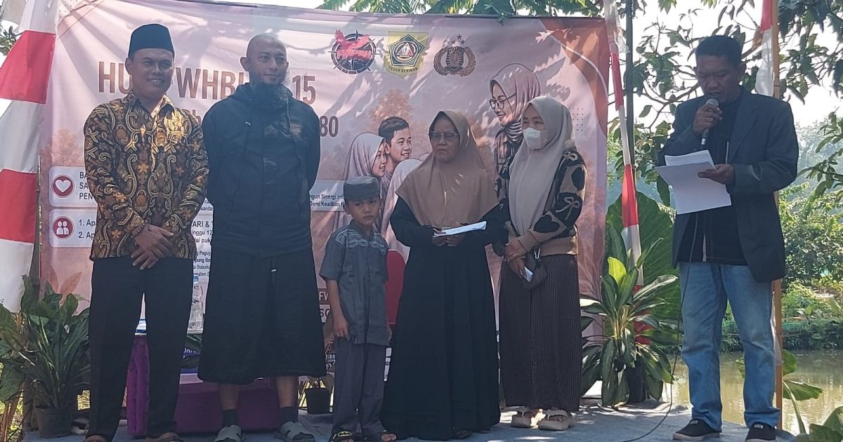 Santunan dan Penyuluhan Hukum Warnai HUT ke-15 FWHBU di Ciseeng