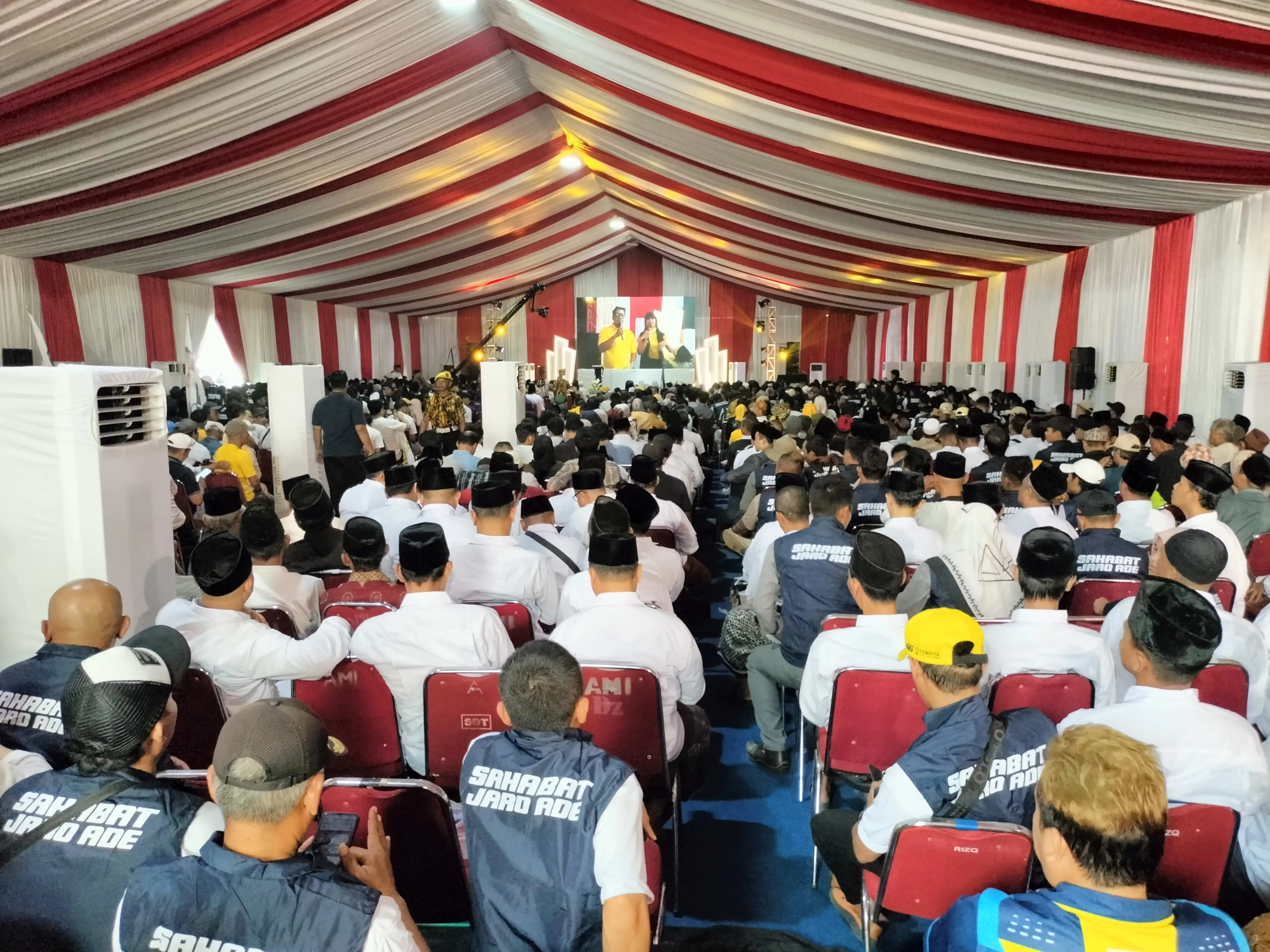 Pemanasan Jelang Pilkada, Relawan Jaro Ade Kumpul Di GOR Pakansari 