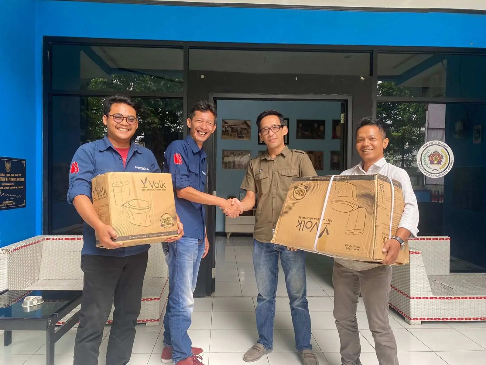 Wujudkan PWI Rumah Nyaman Wartawan, PWI Kota Bogor Renovasi Fasilitas Kantor