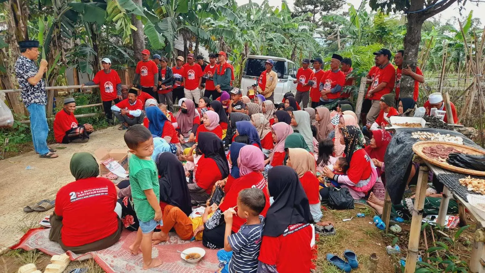 Jargon Koalisi Rakyat, Calon Bupati Bogor Bayu Syahjohan Door to Door Sambangi Warga Bogor
