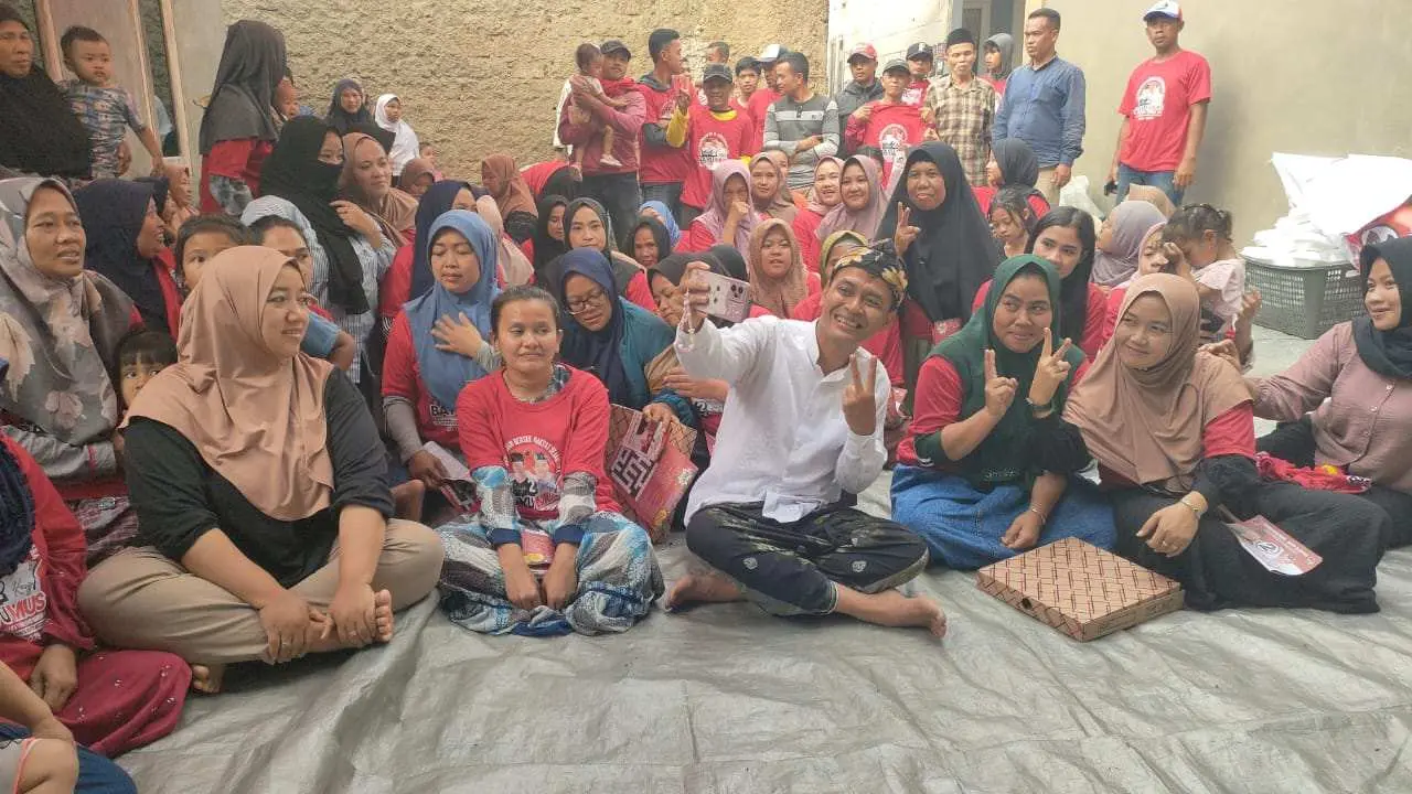 Dengar Keluhan Warga Soal Pendidikan, Kang Mus Siapkan Program Seragam Sekolah Gratis