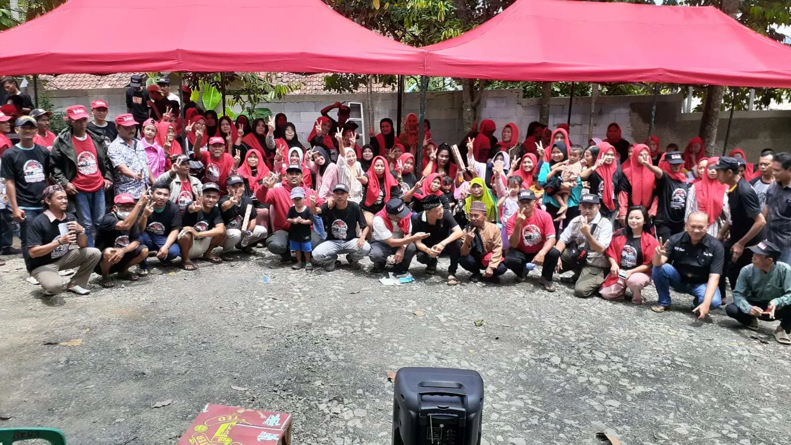 Didatangi Bayu Syahjohan, Warga Nanggung Keluhkan Susahnya Lapangan Kerja
