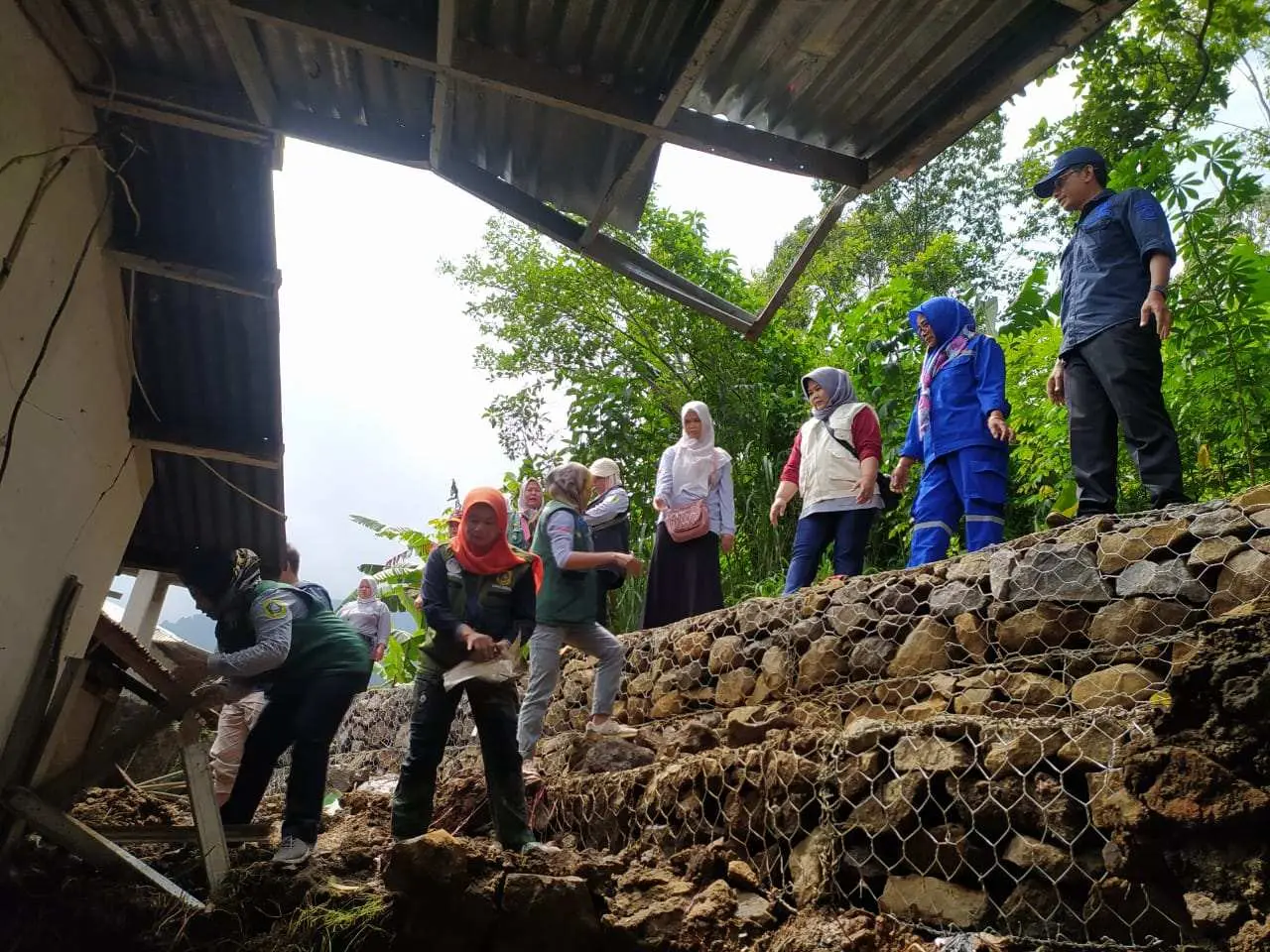 Penggiat Sosial Se Kecamatan Cisarua Gelar Aksi Sosial