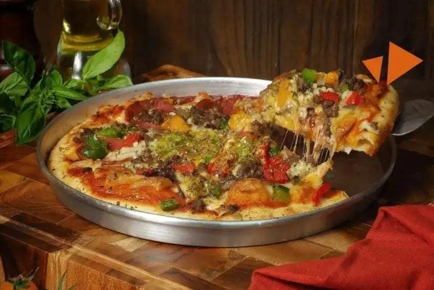Inovasi Pizza Handmade yang Semakin Populer di DeV Bakery