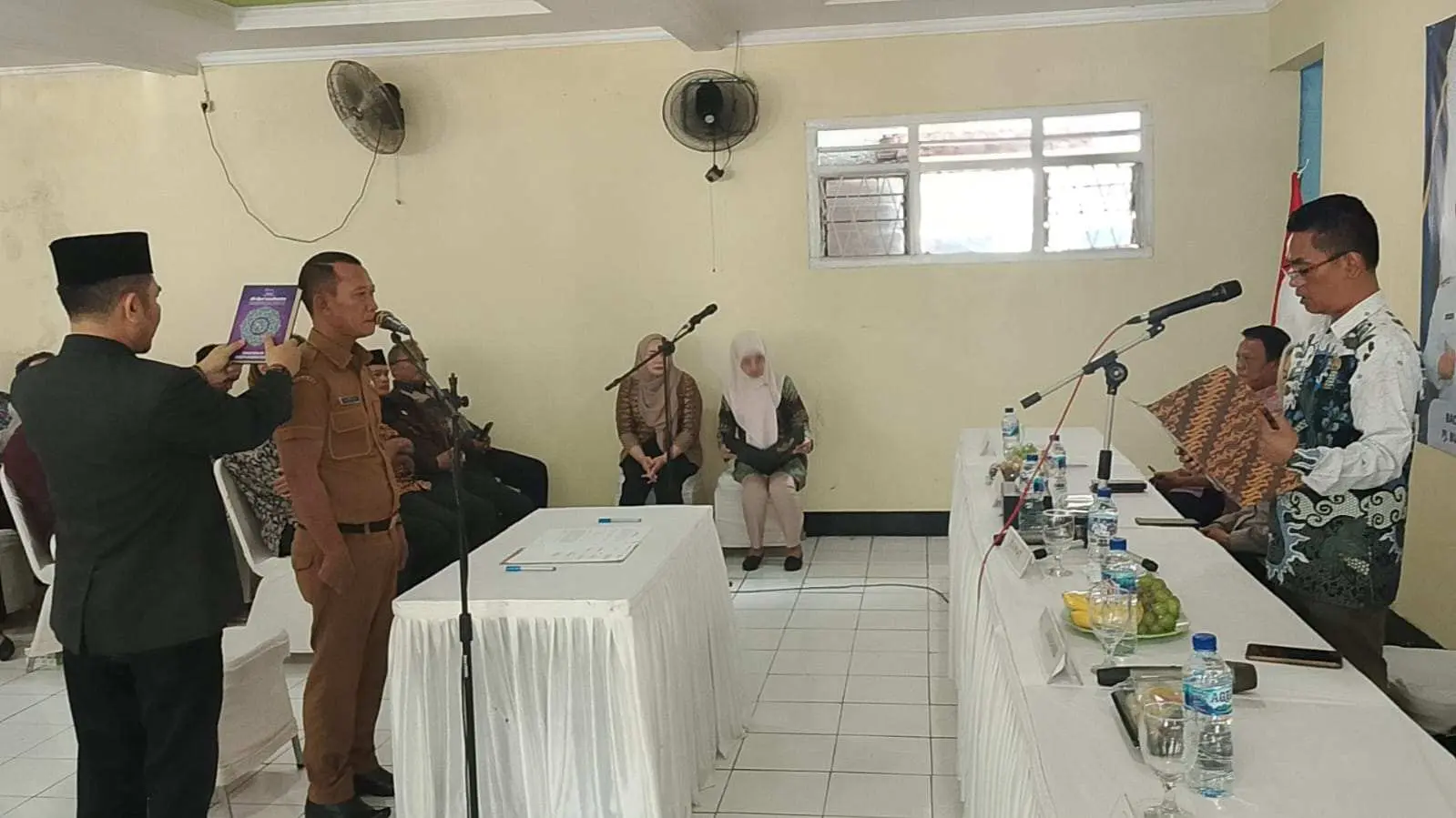 Camat Tajurhalang Lantik Penjabat Kades Tonjong