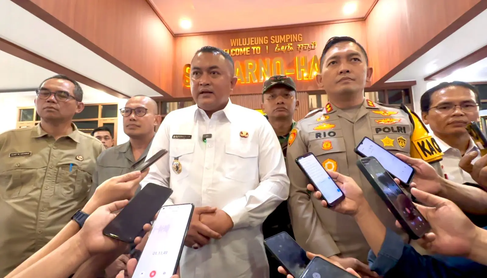 Oknum Minta THR dan Potong Insentif Sopir Angkot, Bupati Bogor Bakal Tindak Tegas!