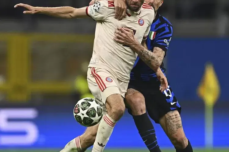 Inter Milan Tumbangkan Bayern Muenchen, Tantang Barcelona di Semifinal Liga Champions 2024/2025