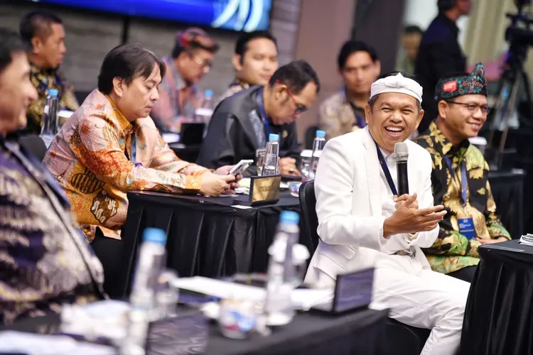 Dividen Berkurang, Ajat Rochmat Jatnika Ungkap Laba Bank BJB yang Anjlok
