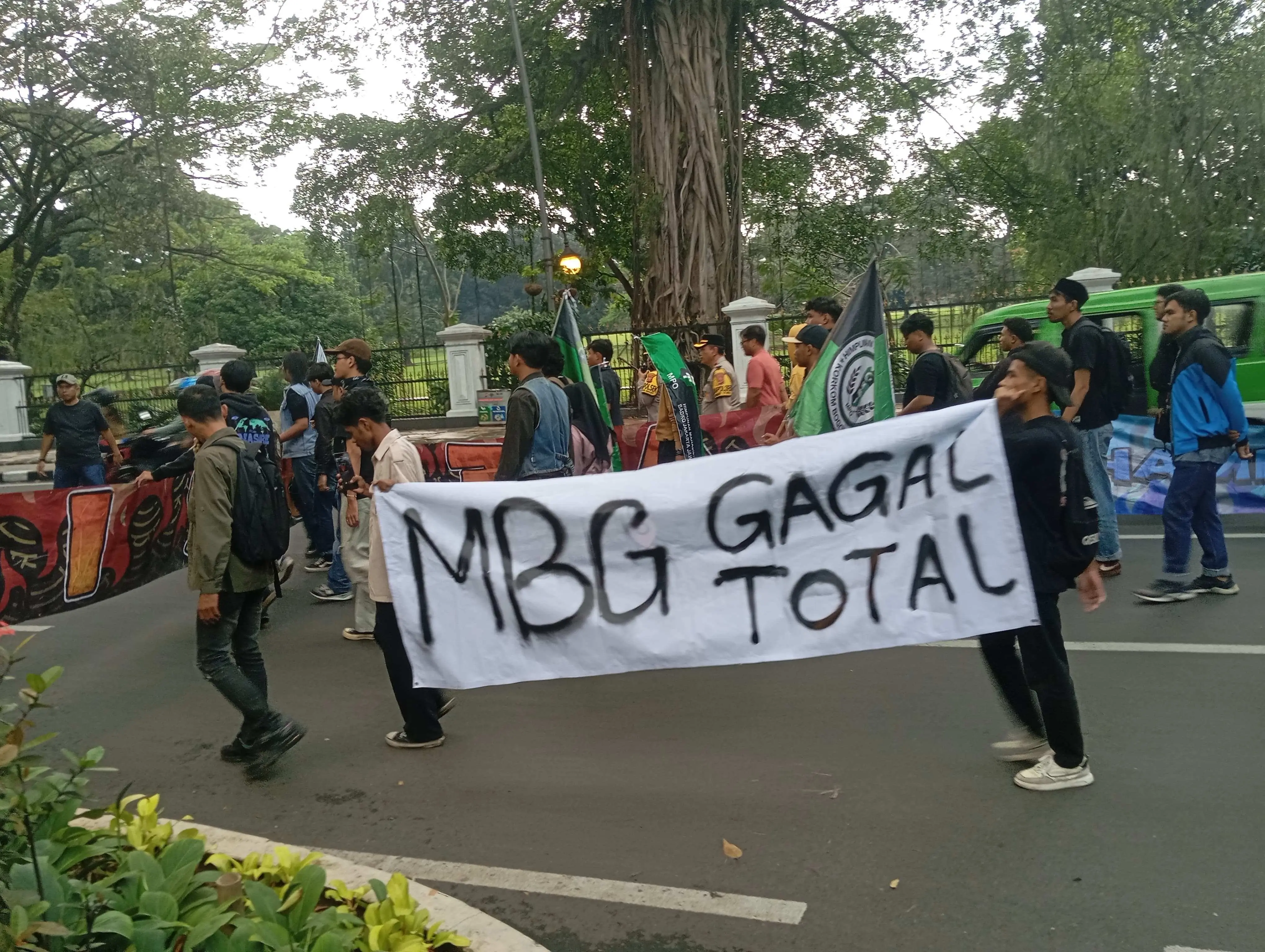 Program Gizi Gratis Berubah Jadi Bencana, HMI Badko Jakarta Jabar Desak Pemerintah Hentikan MBG