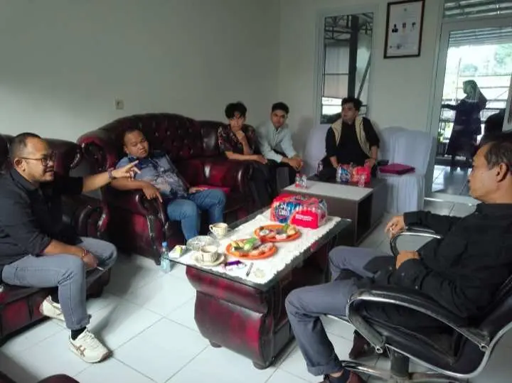 Warga Nagrak Gugat Klaim Lahan Sumarecon, Oteu Herdiansyah Dan LBH Lingkar Hukum Turun Tangan