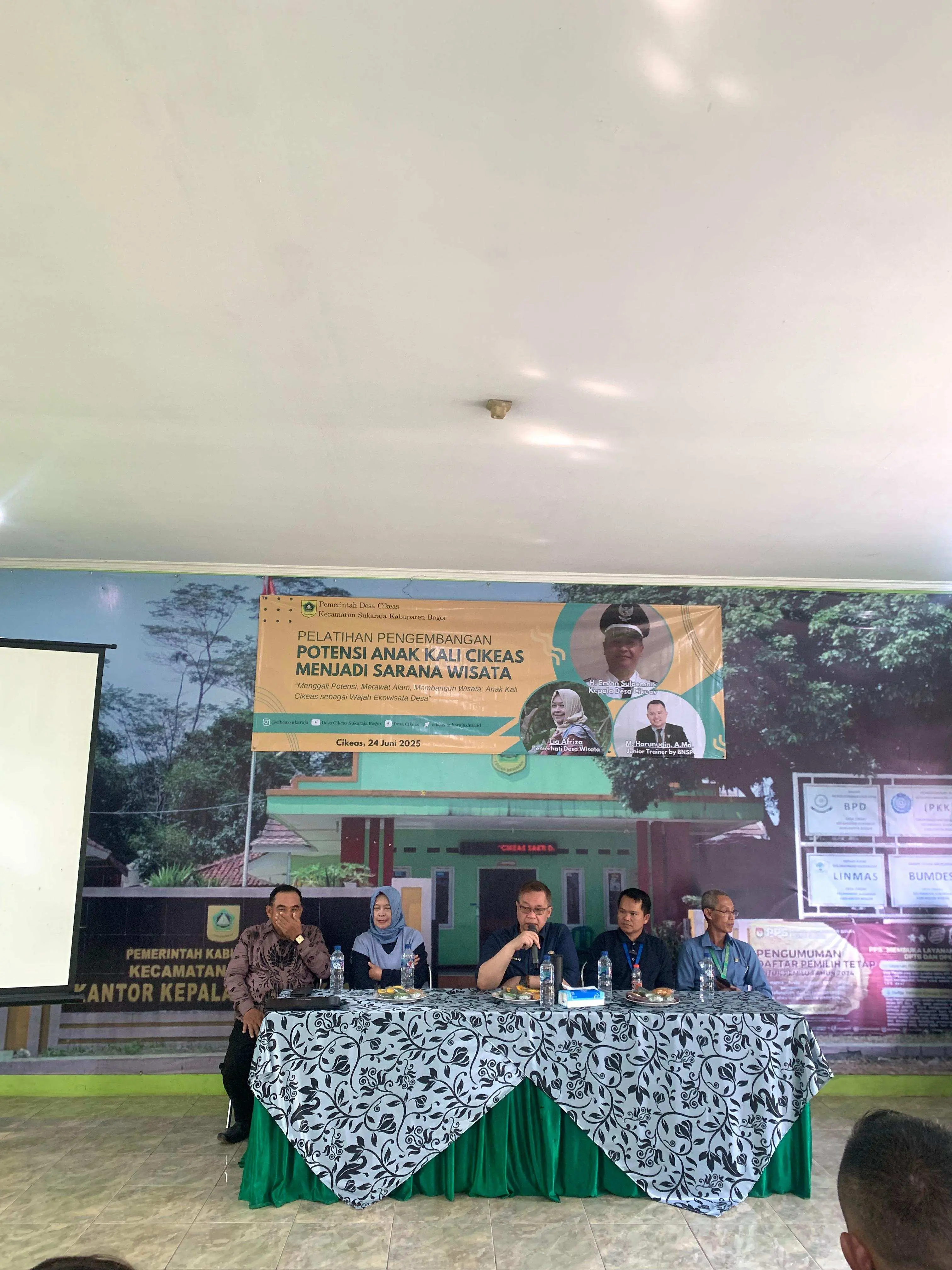 Pemdes Cikeas Gelar Pelatihan Pengembangan Sarana Wisata Kali