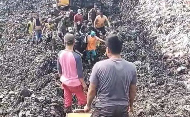 Longsor TPAS Galuga Makan Korban Jiwa, Aktivitas Pembuangan Tetap Berjalan