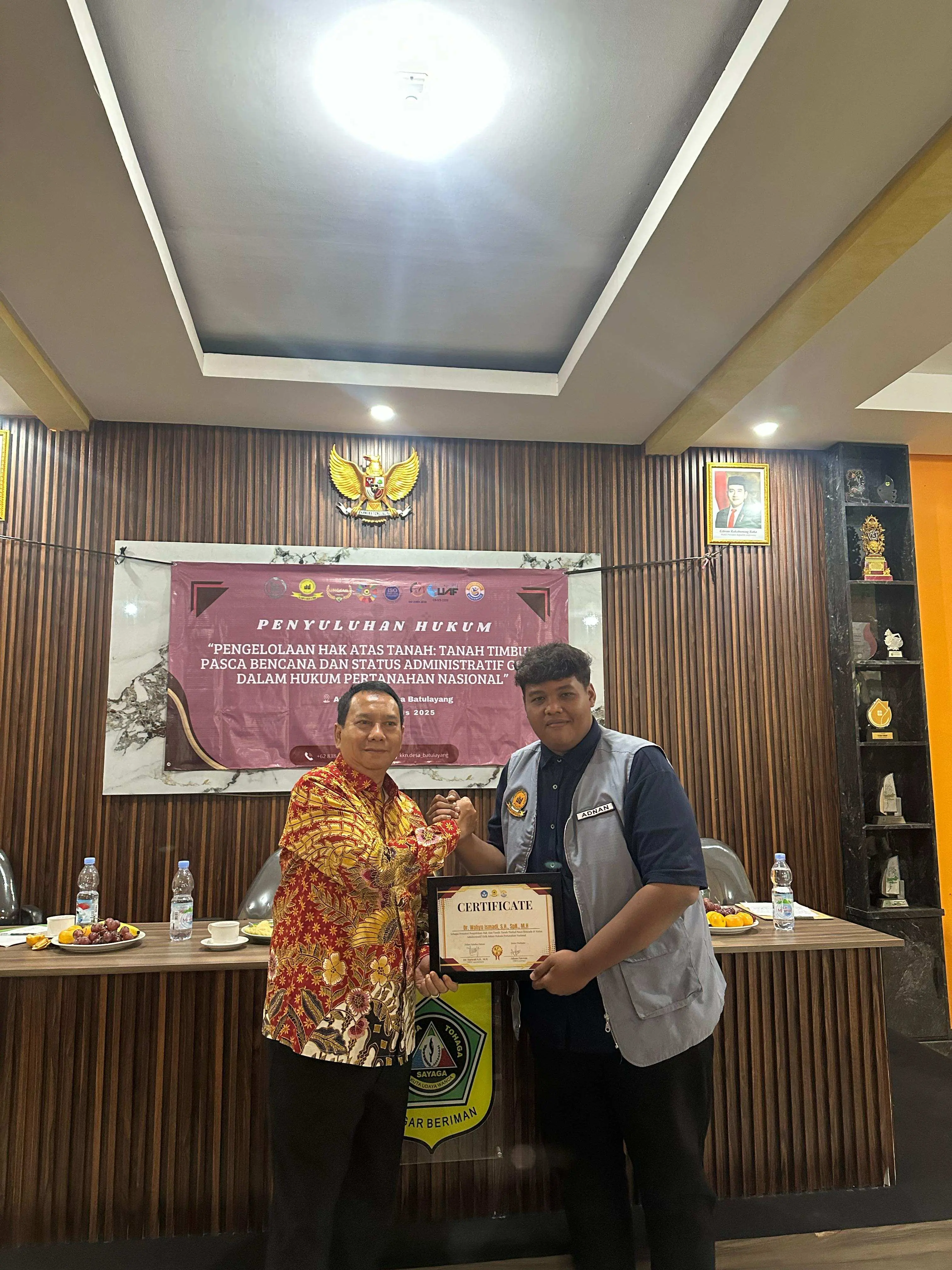 Penyuluhan Hukum Mahasiswa KKN FH Unida Bahas Pengelolaan Hak Tanah di Batulayang