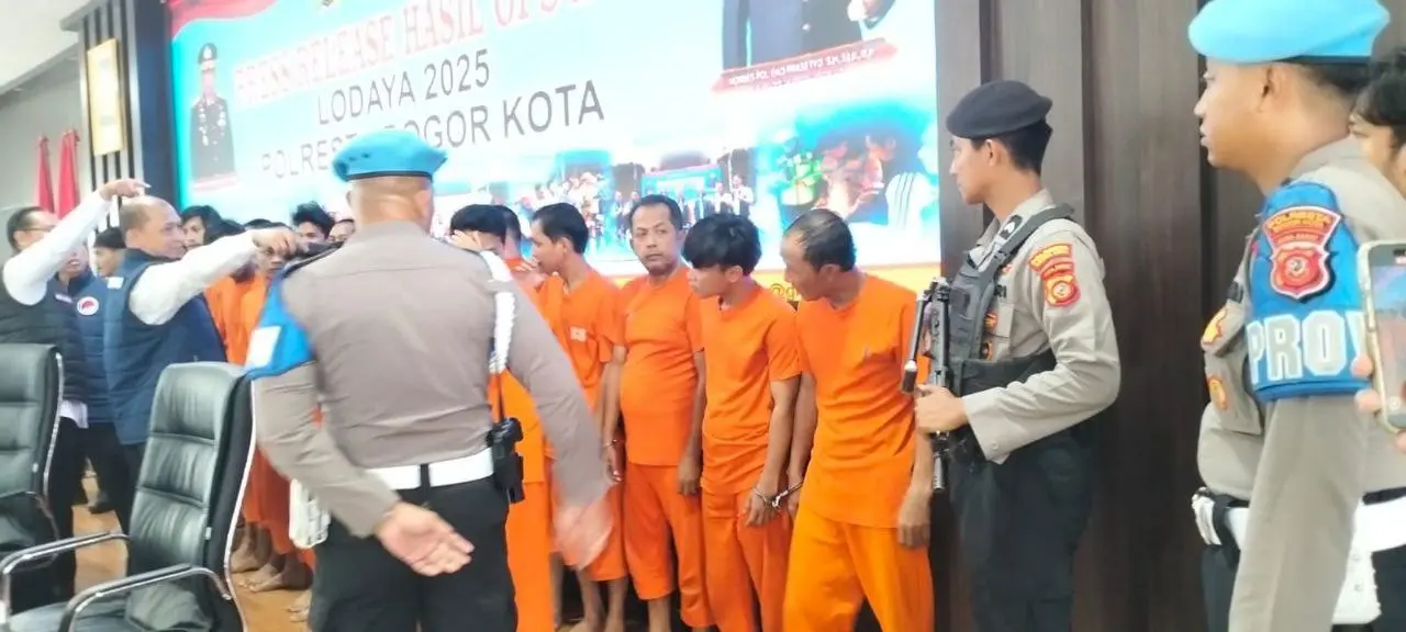 Produksi Tembakau Sintetis Terbongkar, Polresta Bogor Kota Amankan 23 Pelaku