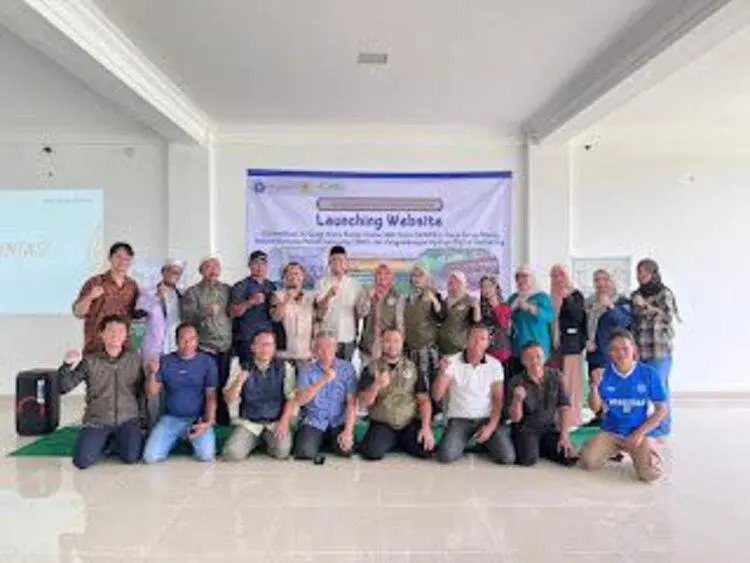 Website BUMDes Curugbitung Diluncurkan IPB University untuk Tingkatkan Daya Saing Desa