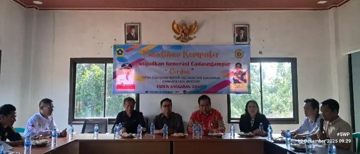 Pamdes Cadasngampar Gandeng Katar Desa Gelar Pelatihan Komputer.