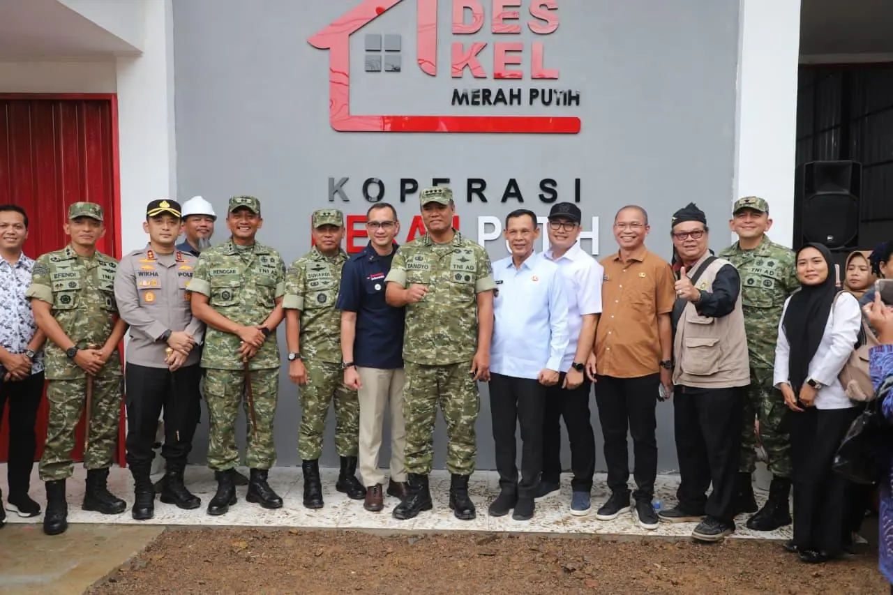 Wakil Bupati Bogor Dampingi Wakil Panglima TNI Tinjau Pembangunan Koperasi Merah Putih di Kecamatan Rumpin