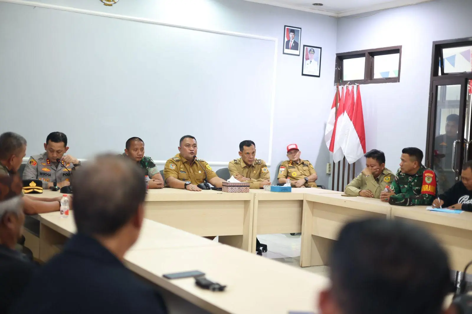 Bupati Bogor Temui Warga dan Terima Aspirasi Terkait Persoalan Tambang