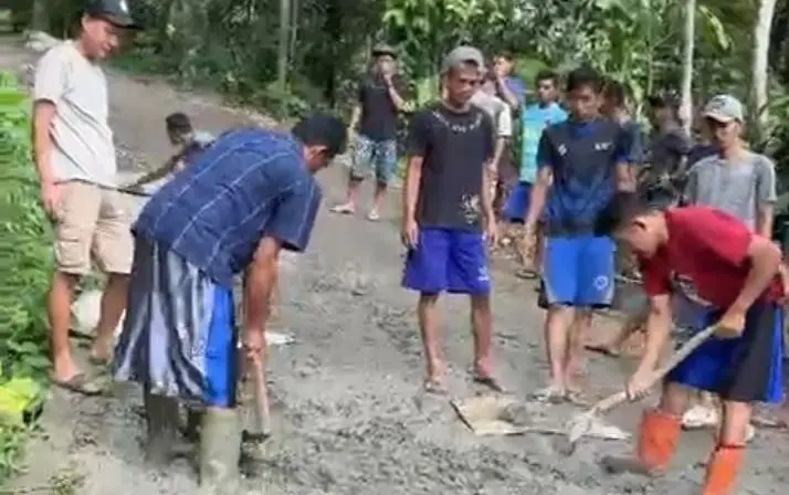 FKBP Desak DPUPR Kabupaten Bogor Transparan soal Anggaran Jalan Rusak