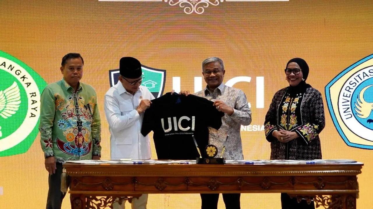 Kampus Digital UICI Buka Akses Kuliah untuk Pekerja Migran Indonesia