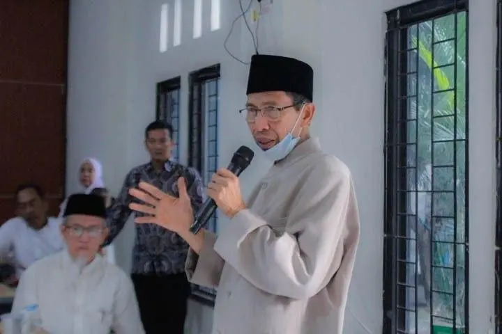 Dewan Nazir Wakaf Lantik KH. Ahmad Oking Jadi Pimpinan PPT Daaruttaqwa Cibinong