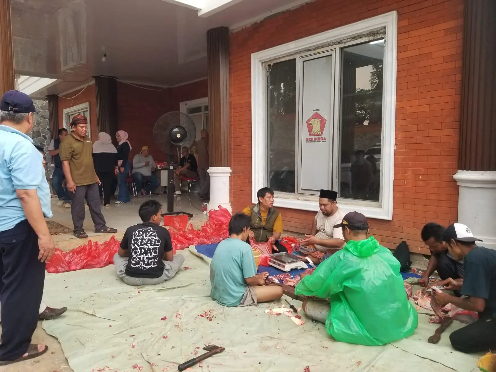 DPC Partai Gerindra Salurkan 14 Ekor Hewan Qurban Untuk Warga Kabupaten Bogor